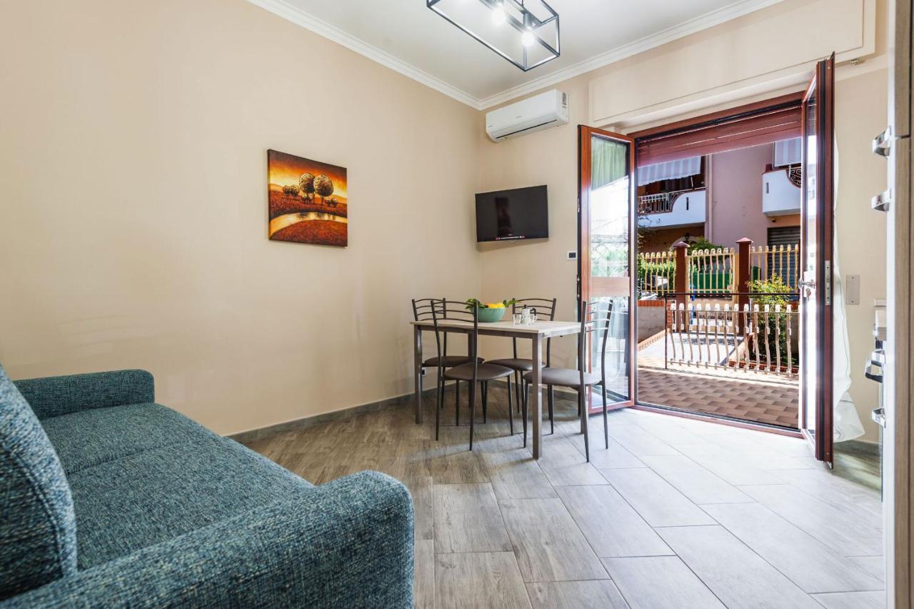 Lemon Tree Apartments By Wonderful Italy Giardini Naxos Luaran gambar