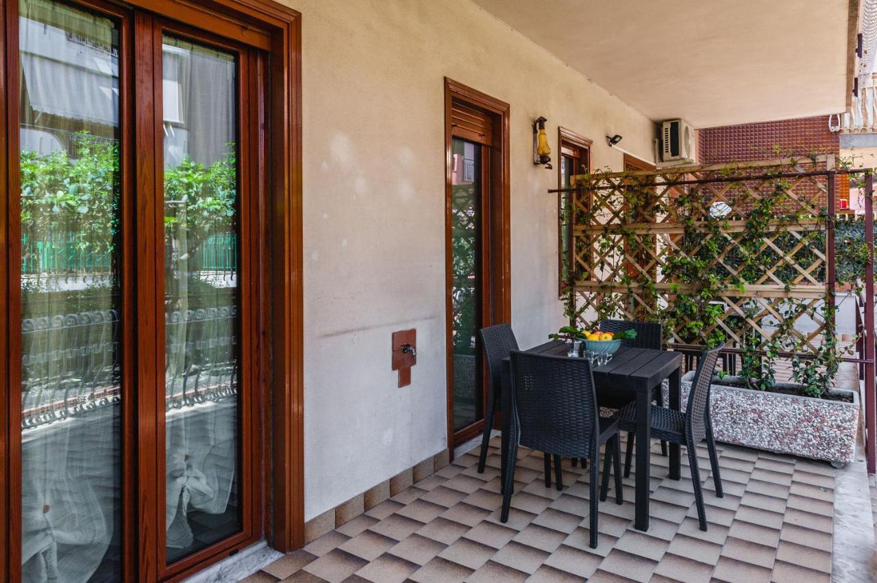 Lemon Tree Apartments By Wonderful Italy Giardini Naxos Luaran gambar